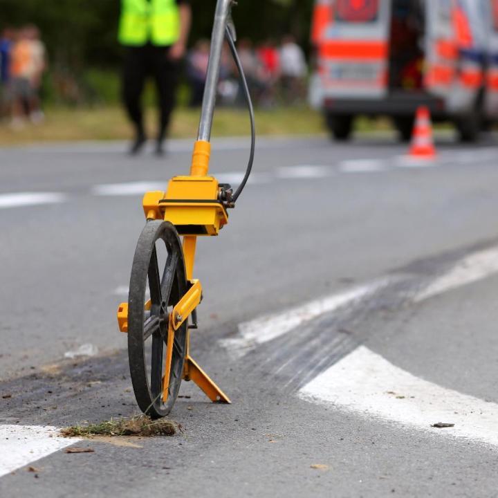 Buszbaleset történt Kiskundorozsmán