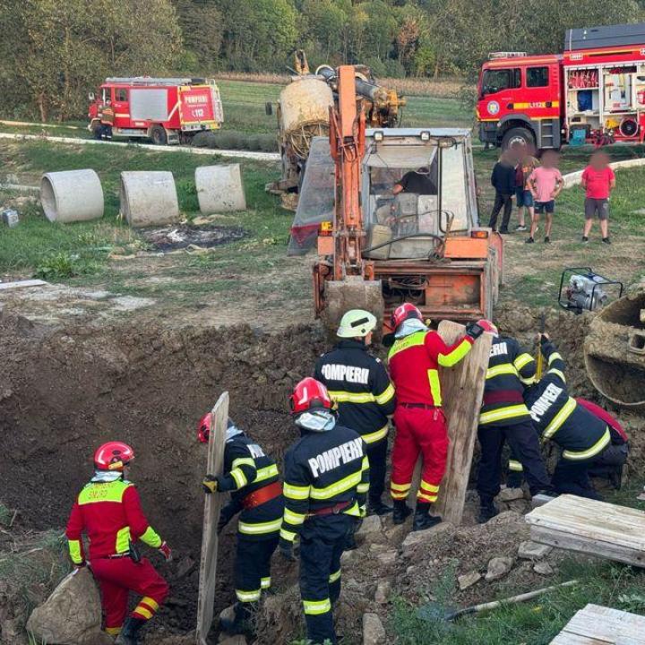 Meghalt egy férfi kútásás közben, buldózerrel szabadították ki a holttestet