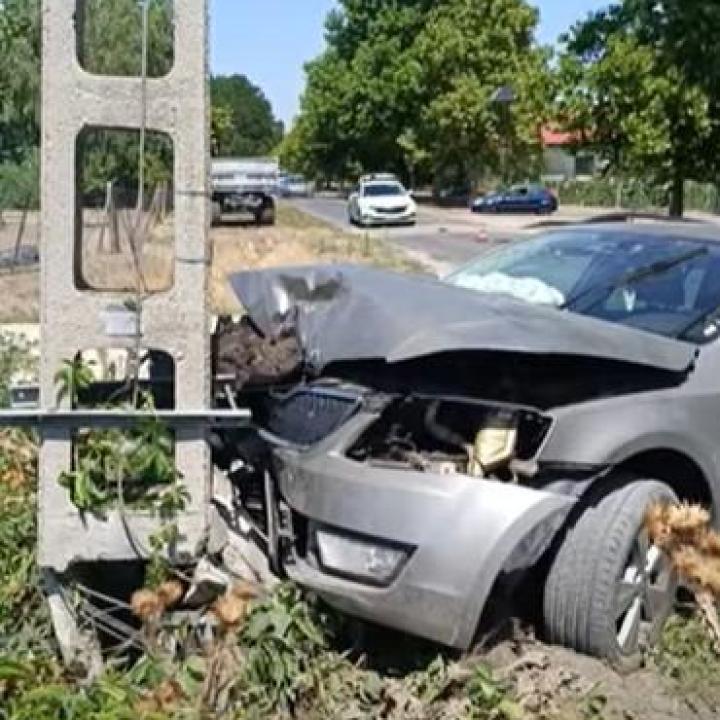 Gyerek is megsérült egy durva balesetben Soltvadkertnél