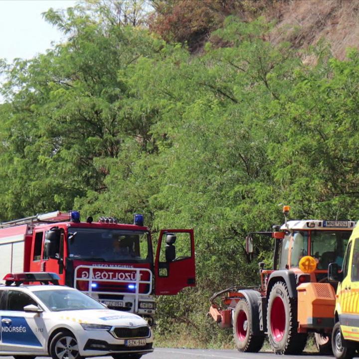 Tragédia történt a 65-ösön, 70 éves motoros vesztette életét