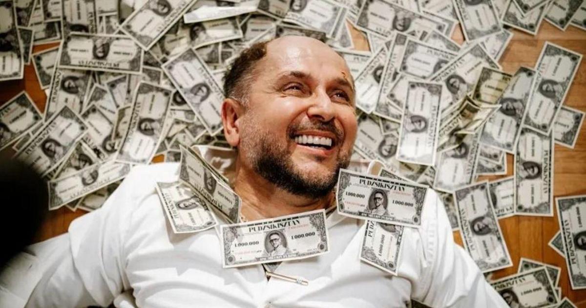 A miniszerelnök kivégzésével hergelt Majka a debreceni koncertjén ...