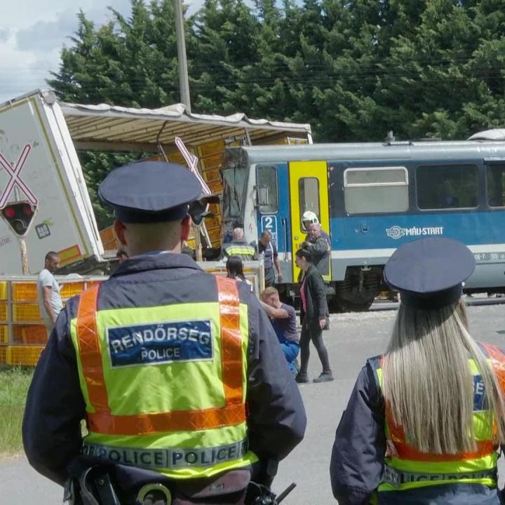 Kamiont tarolt le a vonat Tiszavasvárinál - Fotókkal