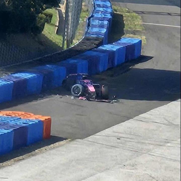 Durva baleset a Hungaroringen, helyszíni fotó készült a pálya mellett