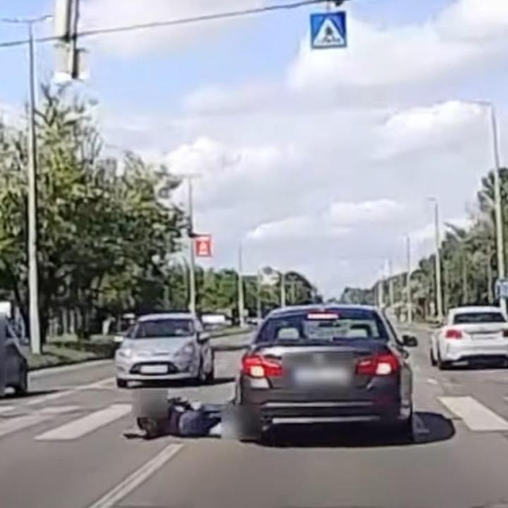 Átment egy nő lábán egy BMW a Külső Szilágyi úton, de még hihetetlenebb, ami ezután jött – Videó